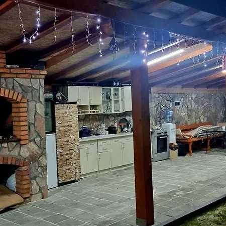 Nyaraló Kuca Za Odmor 